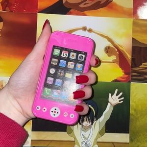 hot pink old toy/play iphone (very used)